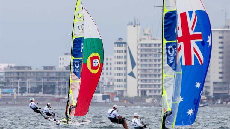 Vela portuguesa com a primeira «medal race»