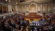 Imagem de Carlos Pereira satisfeito com a aprovação do Orçamento do Estado
