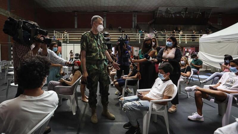 Imagem de 500 mil vacinas seguem para os PALOP