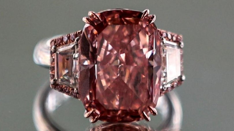 Diamante rosa vendido por quase 60 milhões