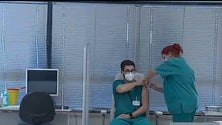Imagem de Primeiras vacinas contra a Covid-19 foram administradas na Região há dois anos (vídeo)