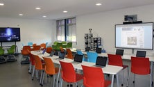 Imagem de Todas as escolas básicas e secundárias da Madeira com salas do futuro (áudio)