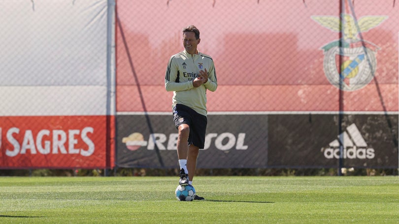 Imagem de Roger Schmidt quer Benfica com futebol diferente e a melhorar performance