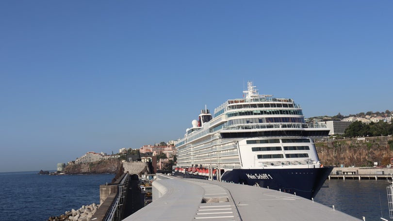«Mein Schiff 1» traz 3932 pessoas à Madeira