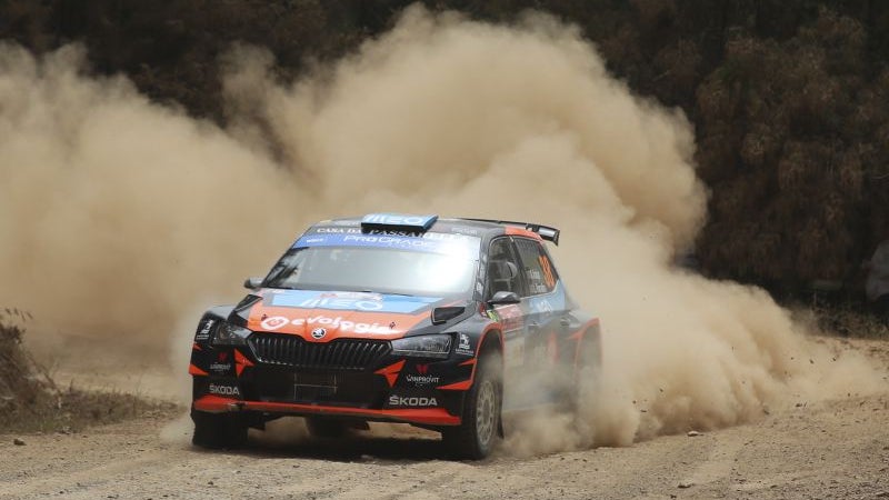 Imagem de Armindo Araújo vence em Castelo Branco