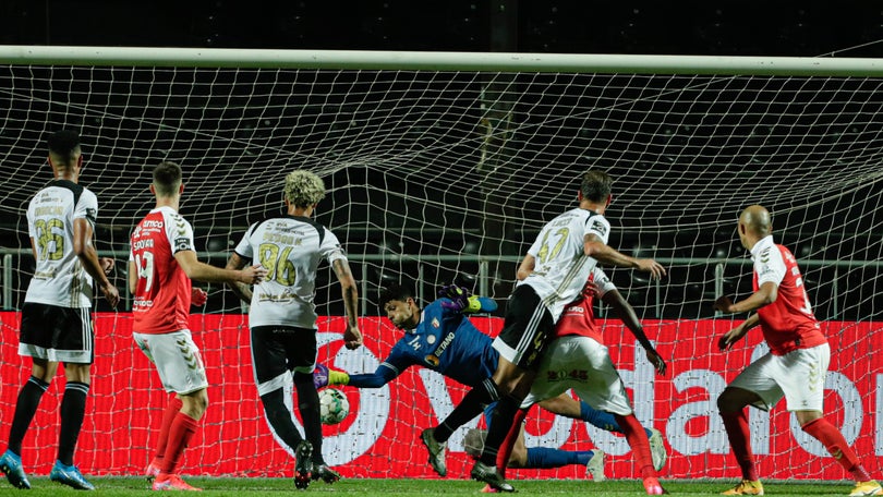 Imagem de Sporting de Braga vence o Farense