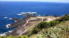 Imagem de Miradouro da Ponta da Ferraria vai ser requalificado (Vídeo)