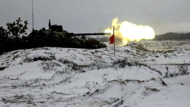 Imagem de Rússia retira tropas da fronteira com a Ucrânia