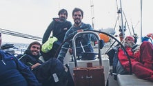 Imagem de Quatro açorianos partiram para uma volta ao Mundo em veleiro (Vídeo)