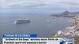 Imagem de Terceiro maior navio de cruzeiros do mundo passou pelo Funchal ( video )