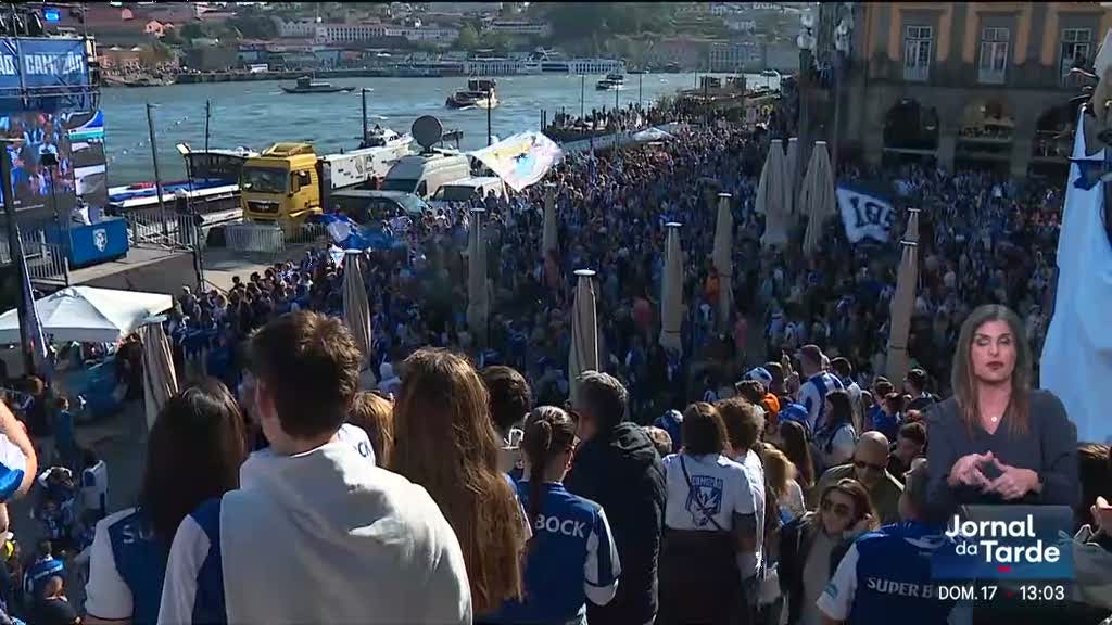 Festa do título. Dragões voltaram aos Aliados quatro anos depois