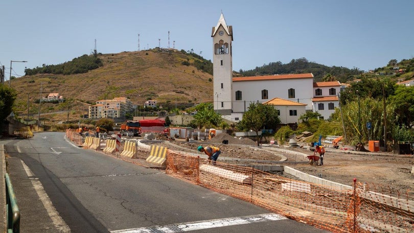 Trânsito interrompido na Estrada Regional 204