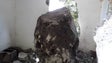 Queda de pedra de grandes dimensões assusta turistas (vídeo)