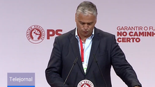 Imagem de Vasco Cordeiro preocupado com a extrema direita nos Açores (Vídeo)