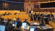 Imagem de Maioria dos partidos na Assembleia critica `falta de palavra` de António Costa