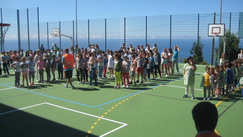Imagem de Escolas da Região testam planos de prevenção e emergência
