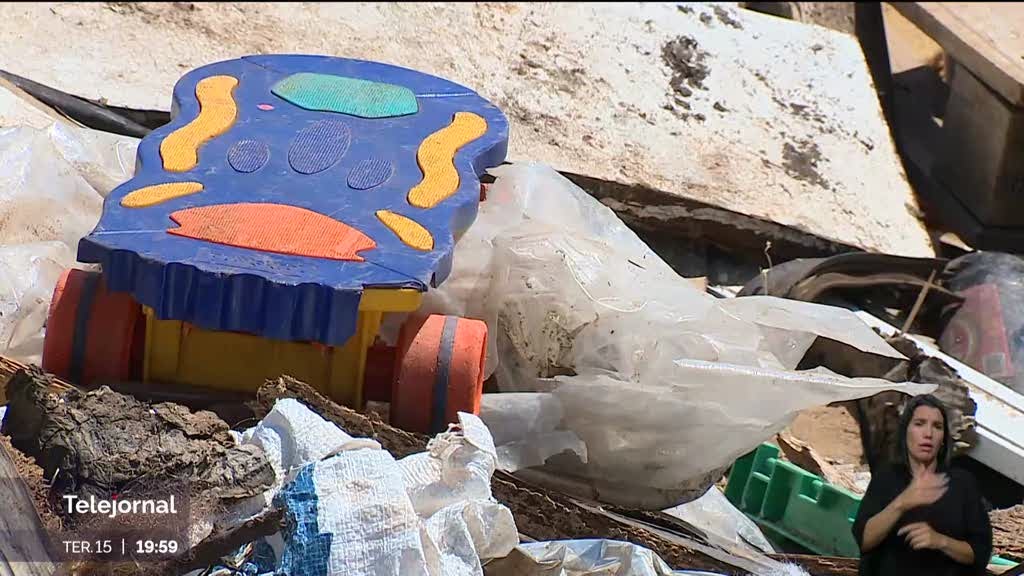 Demolies em Loures foram suspensas por ordem do tribunal