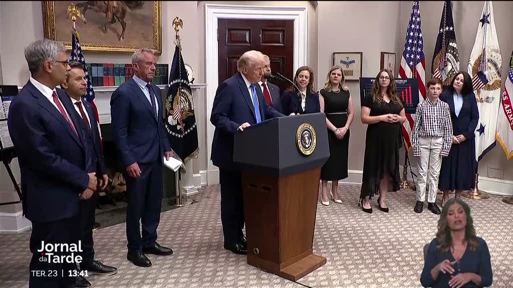 Trump associa paracetamol na gravidez a casos de autismo