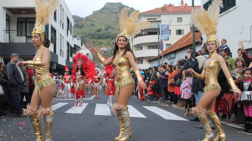 Machico recebe desfile de Carnaval com 900 foliões