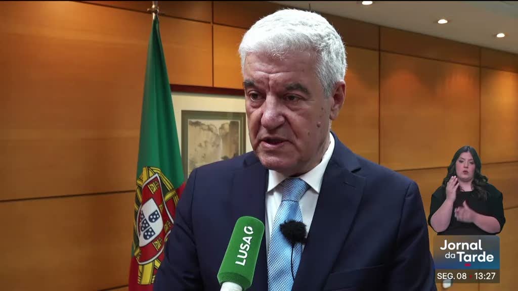 Portugal pede a libertação de cinco presos políticos luso-ve