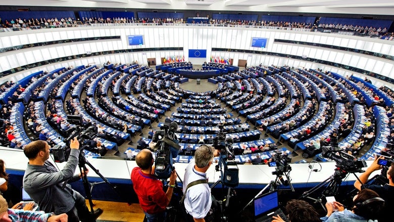 Imagem de Parlamento Europeu defende alargamento de sanções a Nicolás Maduro