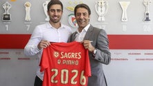 Imagem de Ex-Marítimo apresentado no Benfica