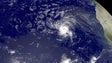 Tempestade tropical Ophelia com rajadas de 110 quilómetros/hora