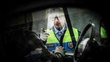 Imagem de 5 detidos por condução sem habilitação legal