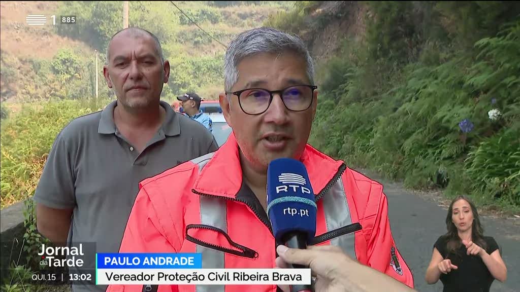 Incêndio na Madeira. Autoridades preocupadas com risco de derrocada