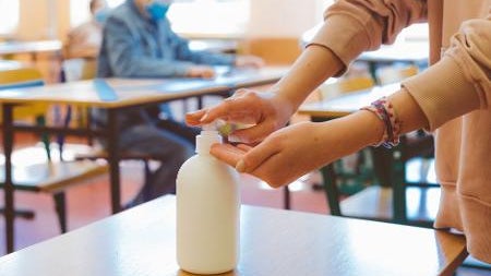 Imagem de Quatro novos casos de Covid nas escolas