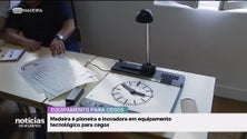 Madeira com equipamento de leitura para pessoas invisuais (vídeo)