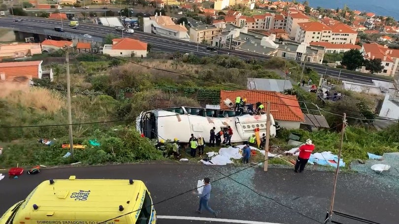 Concluído o processo de identificação das vítimas mortais do acidente do Caniço