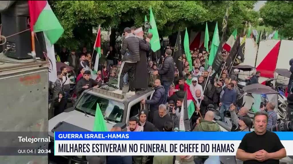 Milhares de pessoas no funeral do vice-chefe do Hamas em Beirute