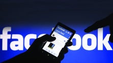Imagem de Partidos recorrem às redes sociais para conquistar eleitorado jovem