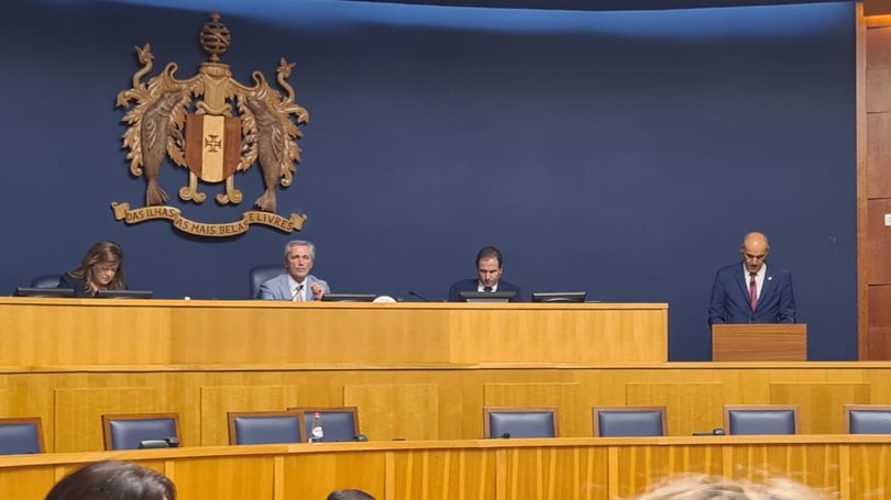 Imagem de Jorge Carvalho esclarece que Região não tem falta de professores