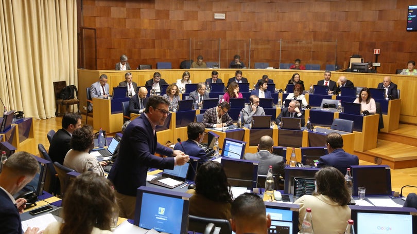 Imagem de Ucrânia: Parlamento da Madeira aprova três votos de solidariedade