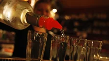 Imagem de PSP identificou dois menores pelo consumo de bebidas alcoólicas em locais públicos