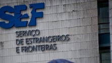Imagem de SEF deteve cidadão estrangeiro no Arco da Calheta