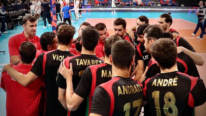Portugal derrotado pela França no Campeonato da Europa de voleibol
