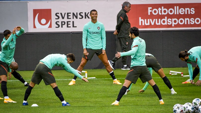 Imagem de Ronaldo continua em dúvida para jogo na Suécia