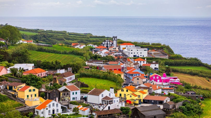 Mais 12 casos de Covid nos Açores