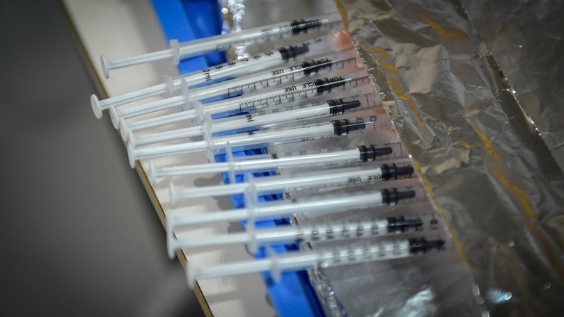 Portugal deve atingir dois milhões com primeira dose da vacina