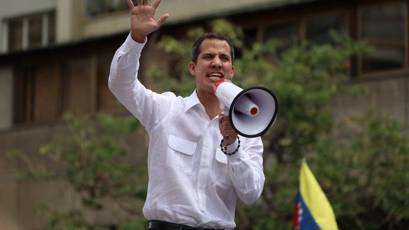 Guaidó anuncia volta pelo país e manifestação nacional