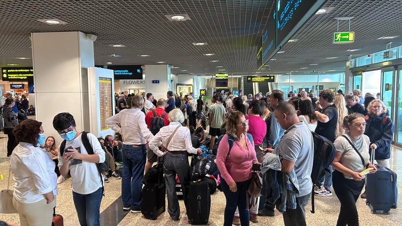 Imagem de Aeroporto da Madeira: Nove voos divergidos e dois cancelados