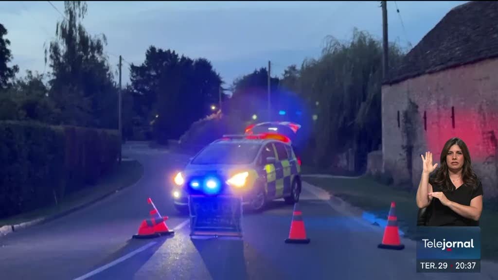 Incidente em base aérea britânica. Londres e Washington admitem envolvimento externo