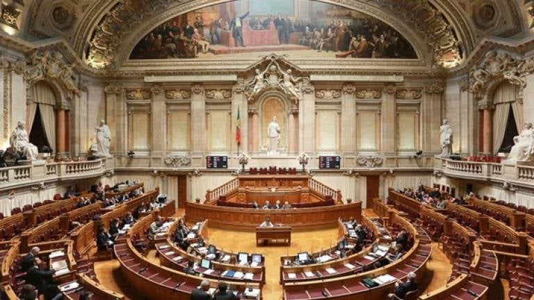 Imagem de OE2021: Orçamento aprovado apenas com votos favoráveis do PS