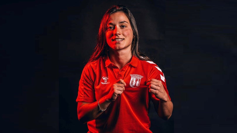 Nicole Nunes assina com o Sporting de Braga