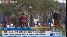 Tabelas de IRS este ano agravam imposto para quem ganha mais e tenha mais filhos (Vídeo)