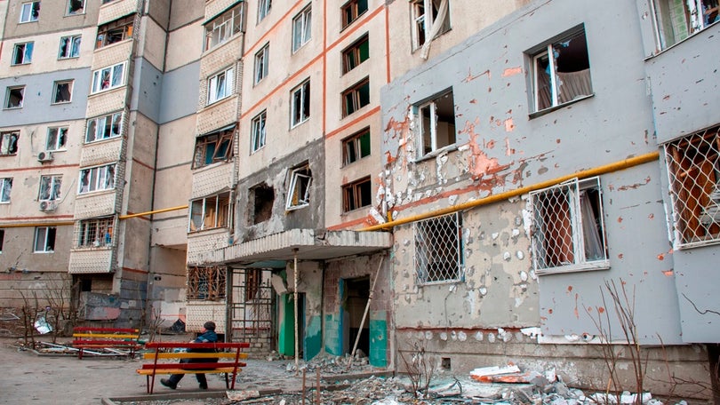 Imagem de Autarca de Kharkiv diz que Rússia destruiu 15% das casas da cidade