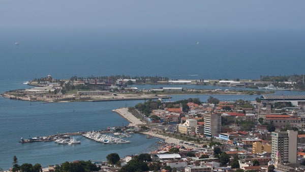 Lusodescendentes erguem igreja em Puerto Cabello, Venezuela, para reforçar fé em Nossa Senhora de Fátima